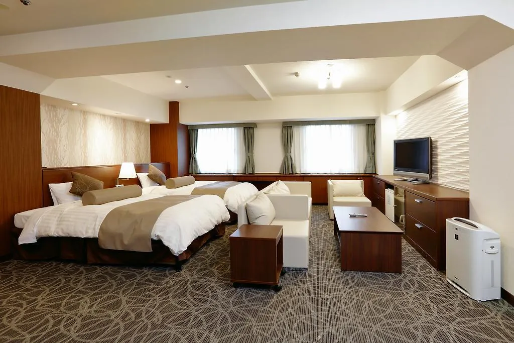 Hotel Plaza Οσάκα
