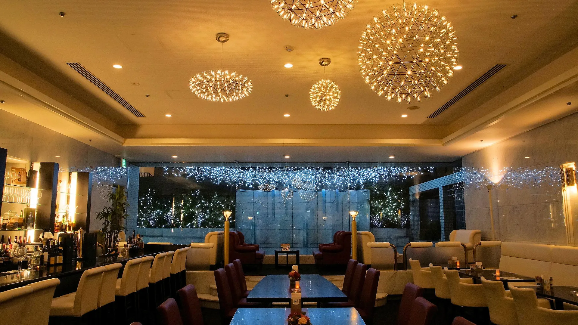 Hotel Plaza Osaka