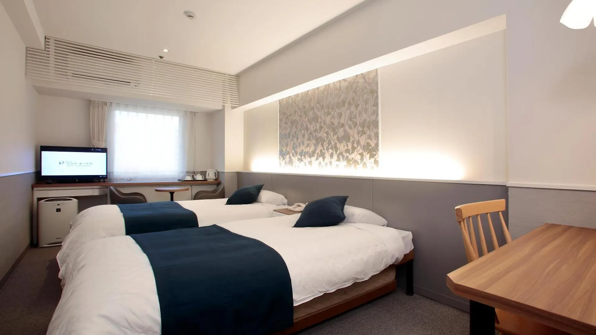 Hotel Plaza Osaka